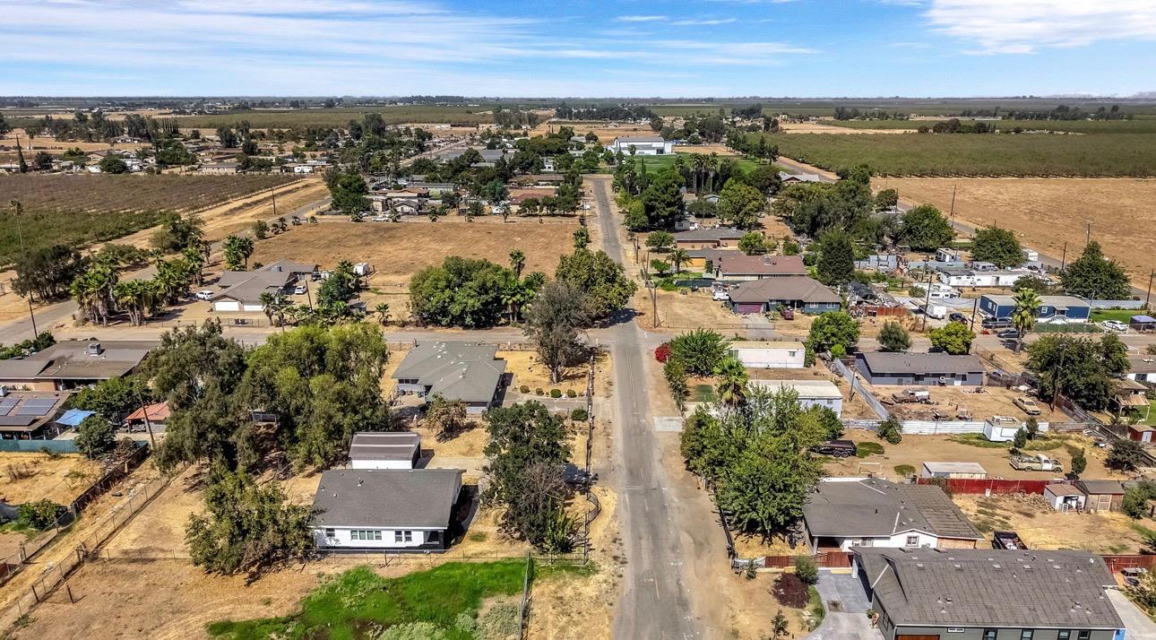 22544 Elm St, Chowchilla, CA 93610