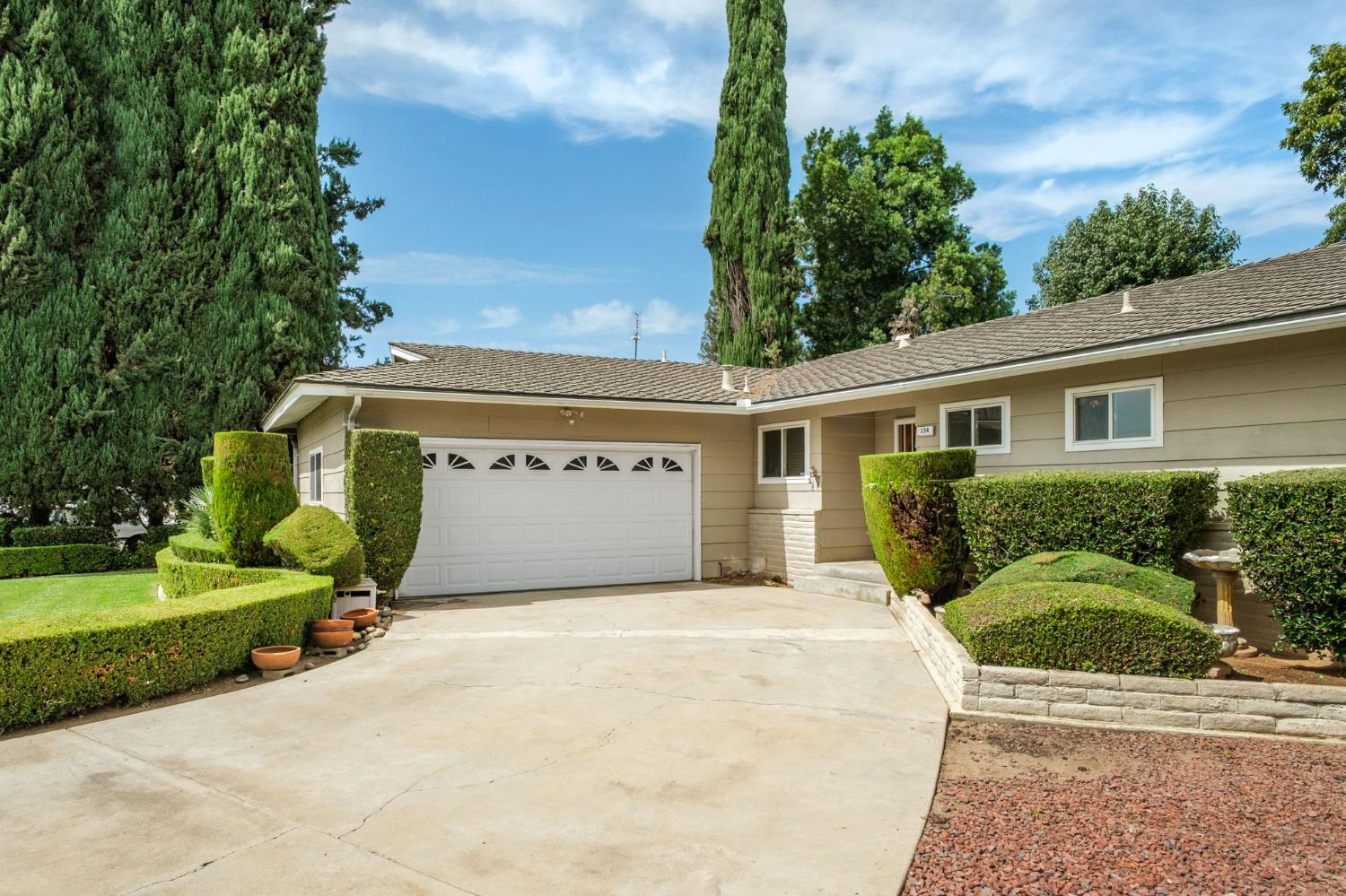 134 W Wrenwood, Fresno, CA 93704