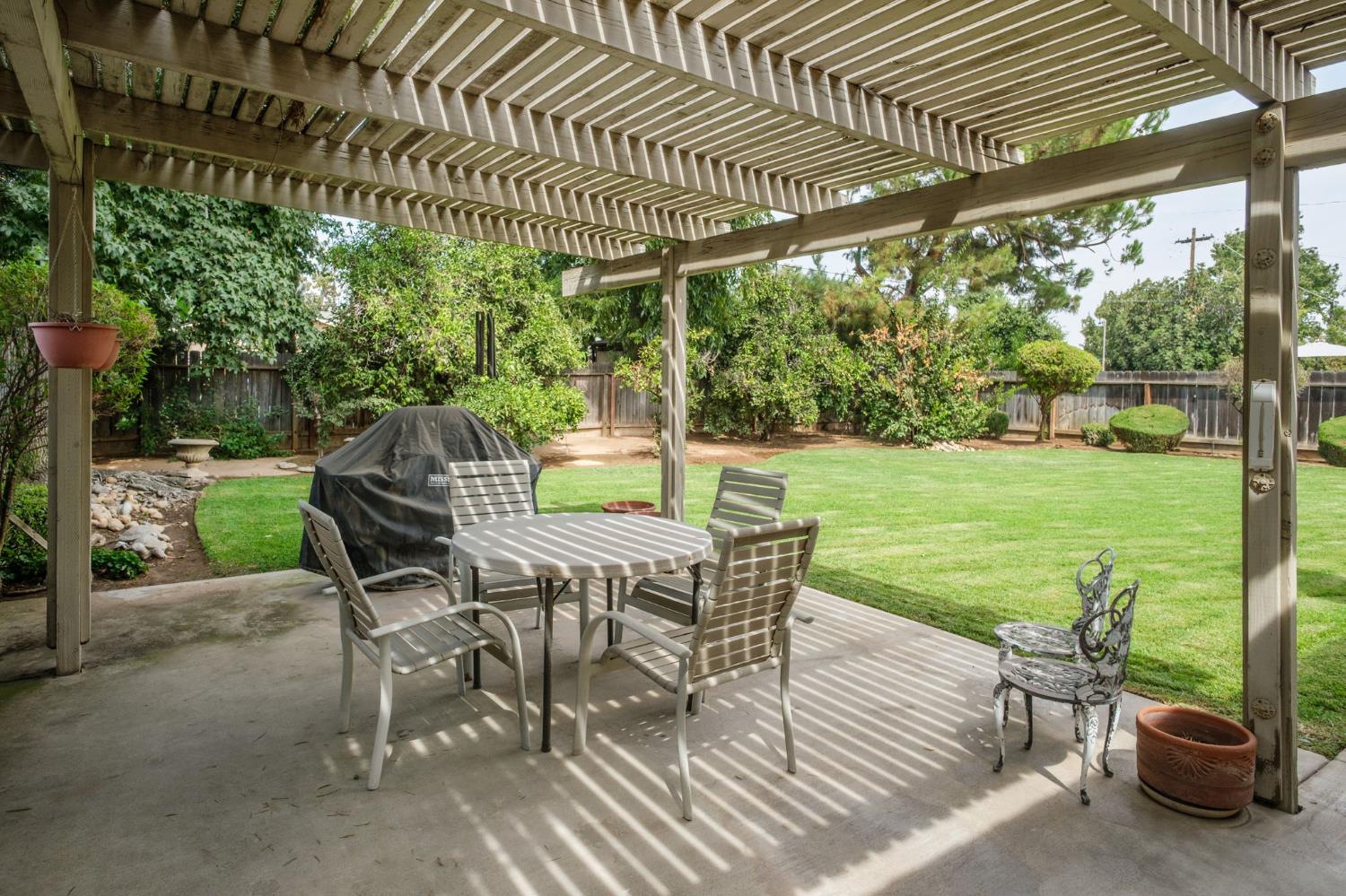 134 W Wrenwood, Fresno, CA 93704