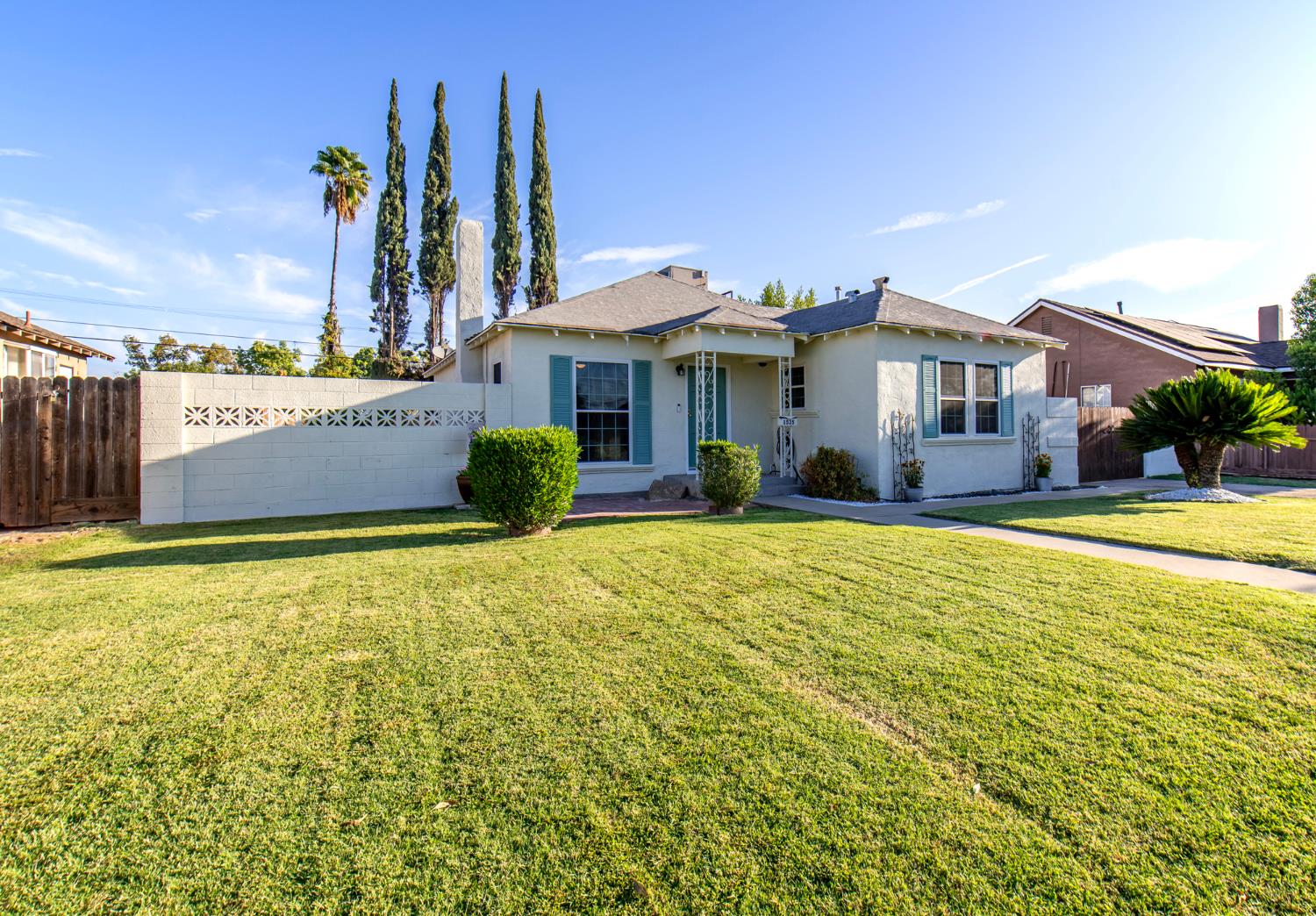 1535 E Andrews Ave, Fresno, CA 93704