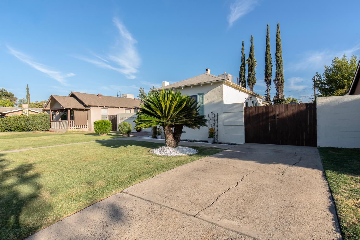 1535 E Andrews Ave, Fresno, CA 93704