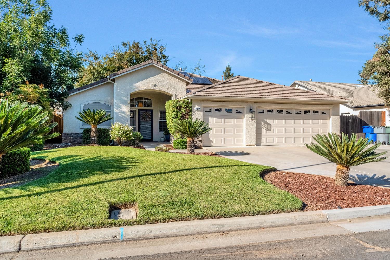 2354 E Muncie Ave, Fresno, CA 93720
