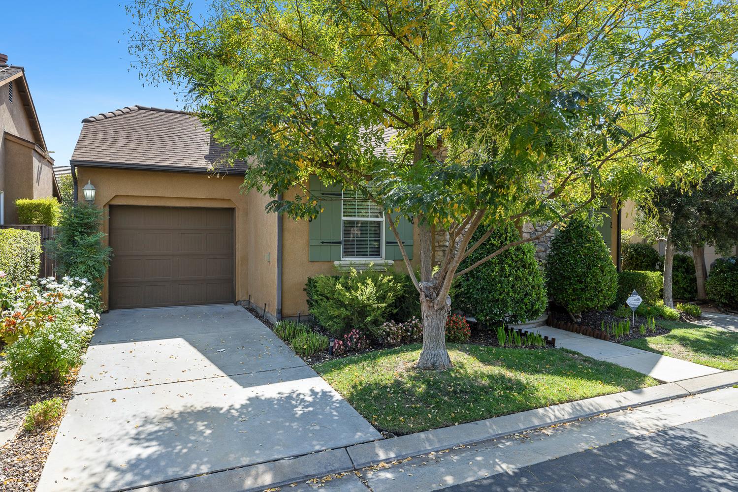 4230 Prescott Ln, Clovis, CA 93619