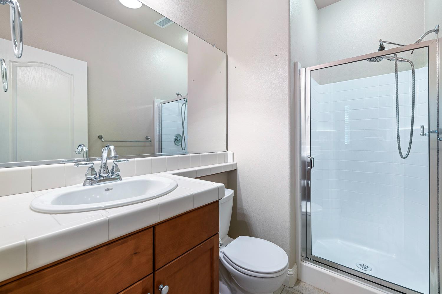 4230 Prescott Ln, Clovis, CA 93619