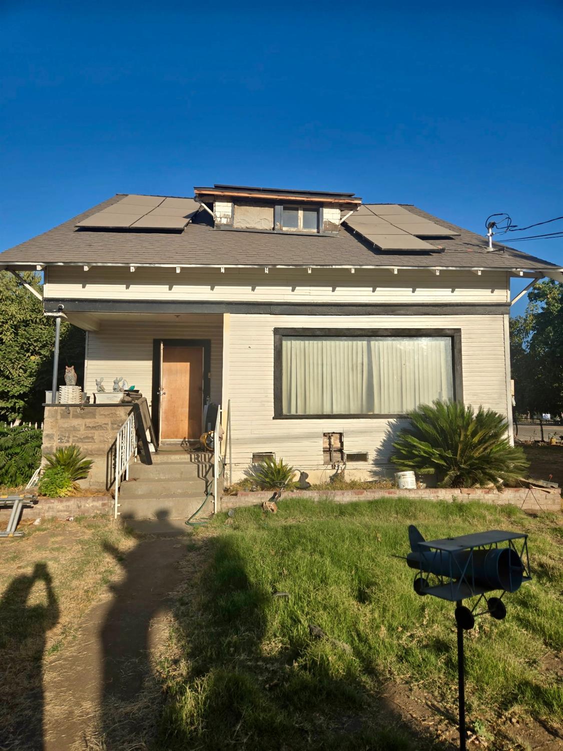 1596 S Prospect Ave, Fresno, CA 93706