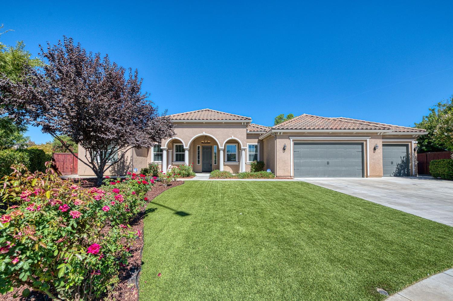 89 Polson Ave, Clovis, CA 93612