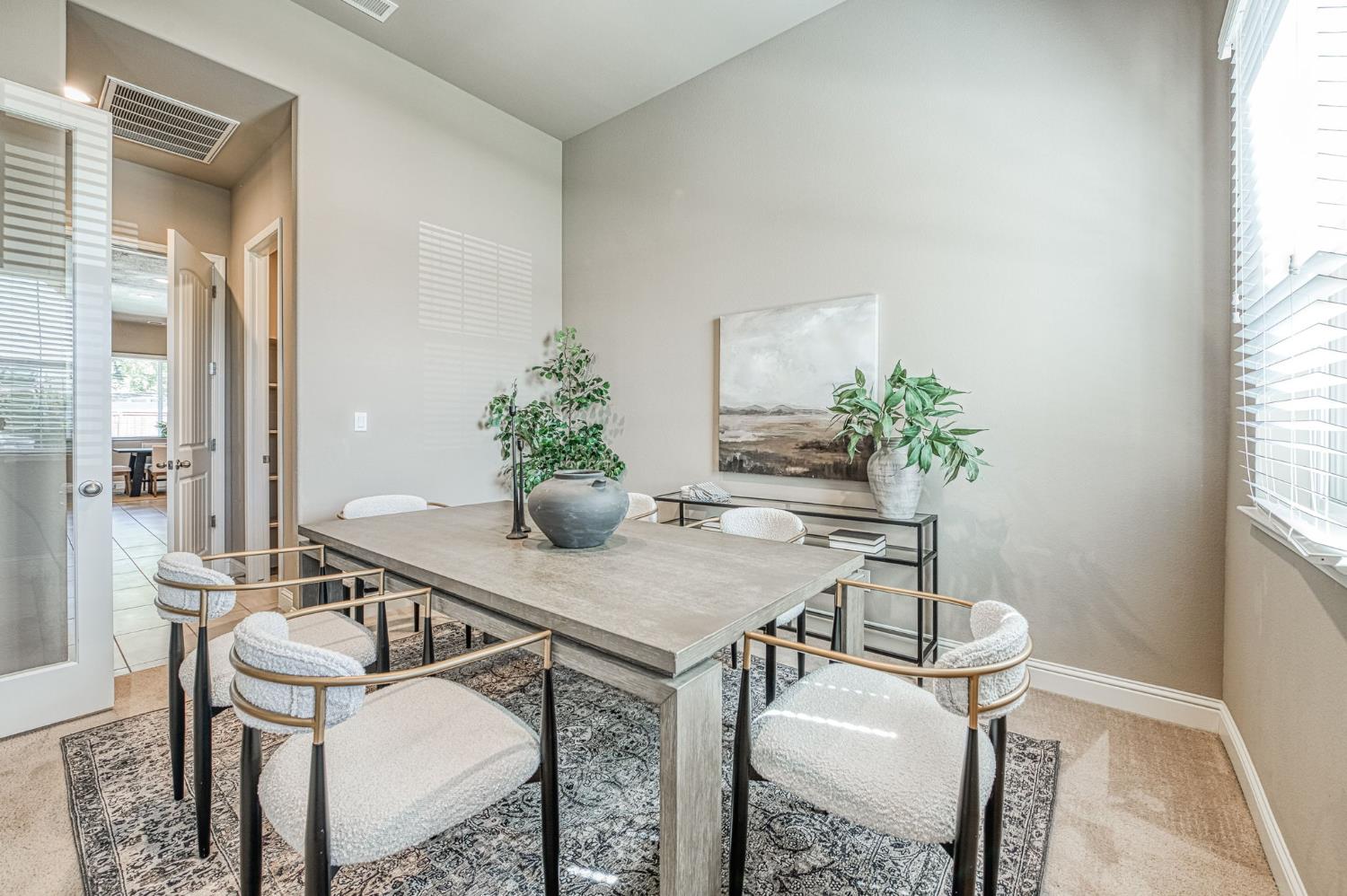 89 Polson Ave, Clovis, CA 93612