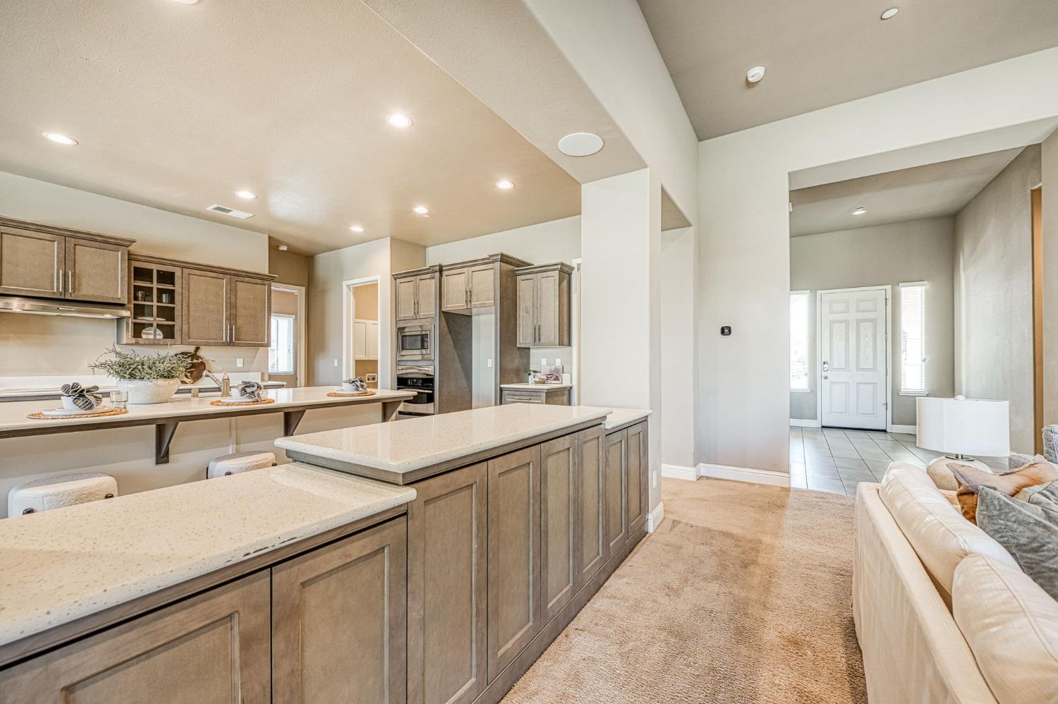 89 Polson Ave, Clovis, CA 93612
