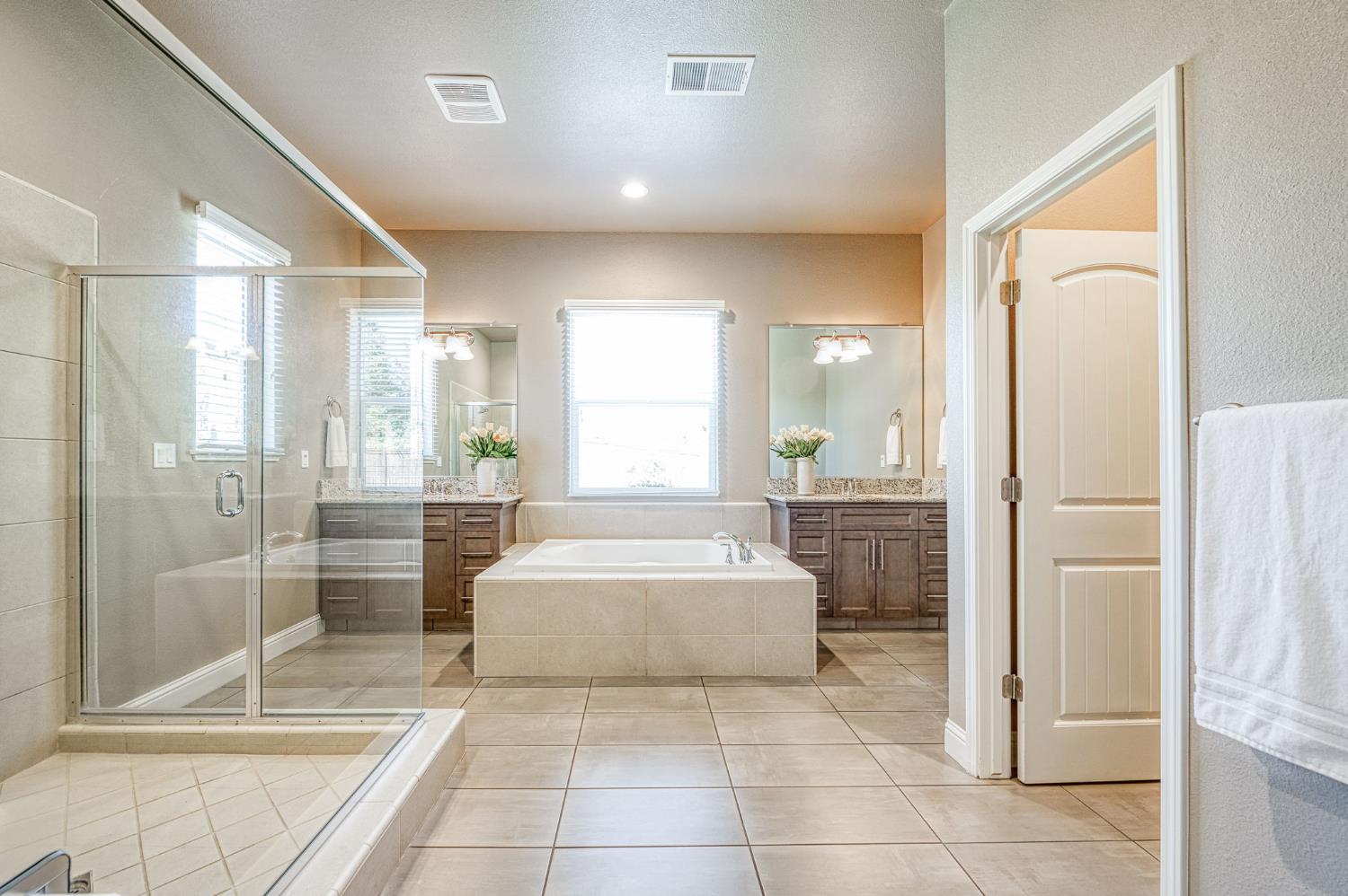 89 Polson Ave, Clovis, CA 93612