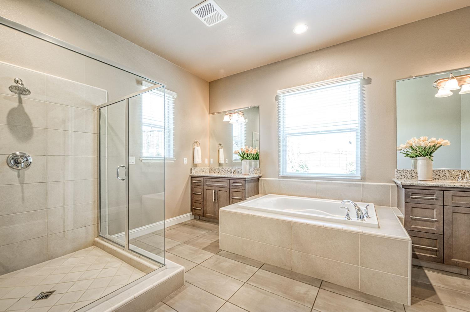 89 Polson Ave, Clovis, CA 93612