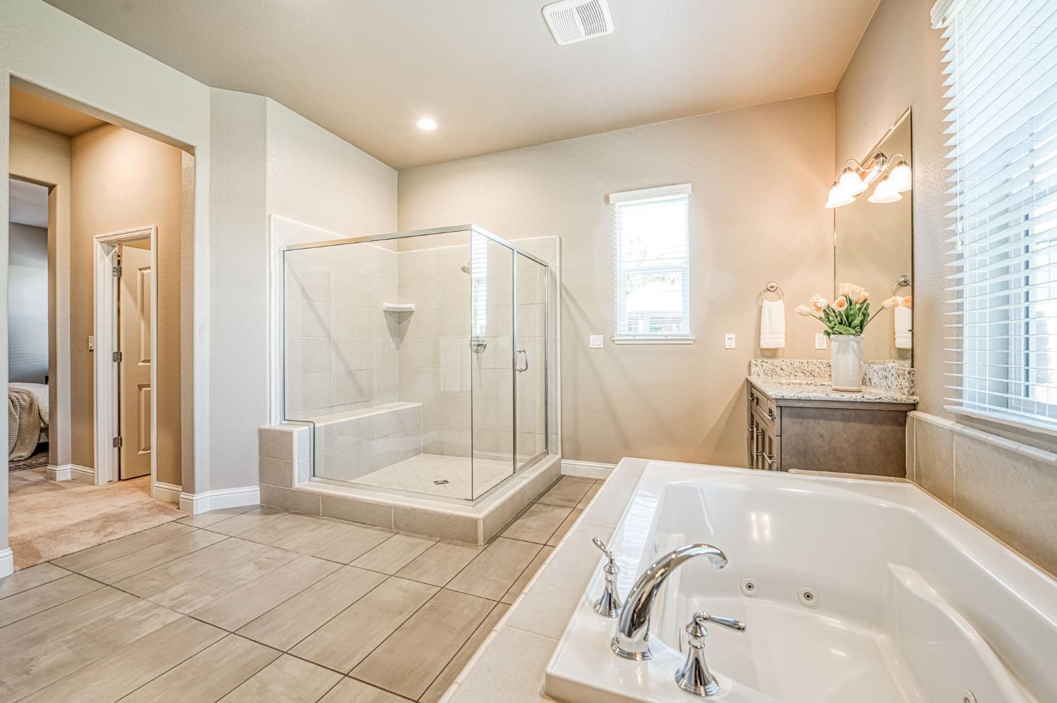 89 Polson Ave, Clovis, CA 93612