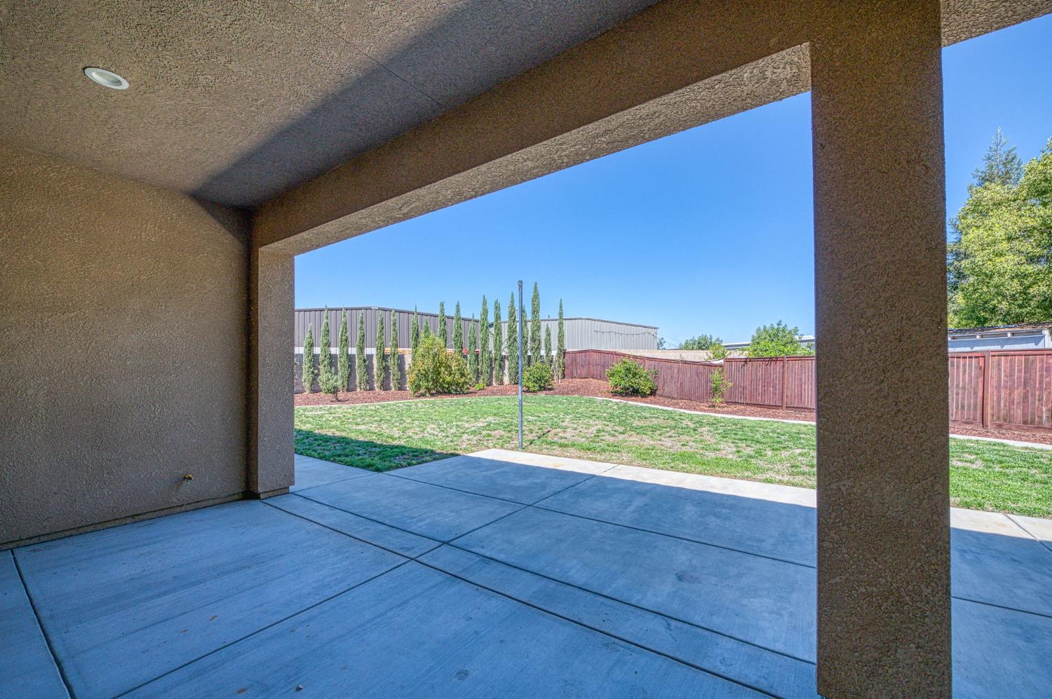 89 Polson Ave, Clovis, CA 93612