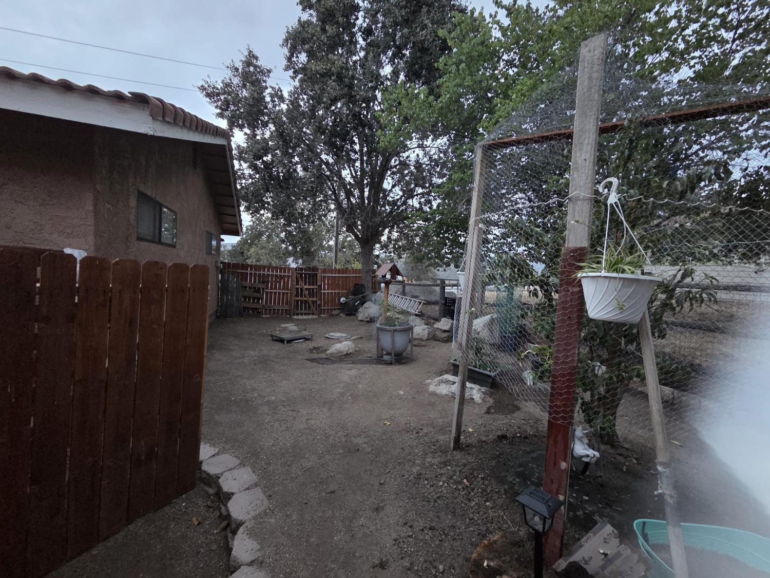 17820 Hambletonian Dr, Tehachapi, CA 93561