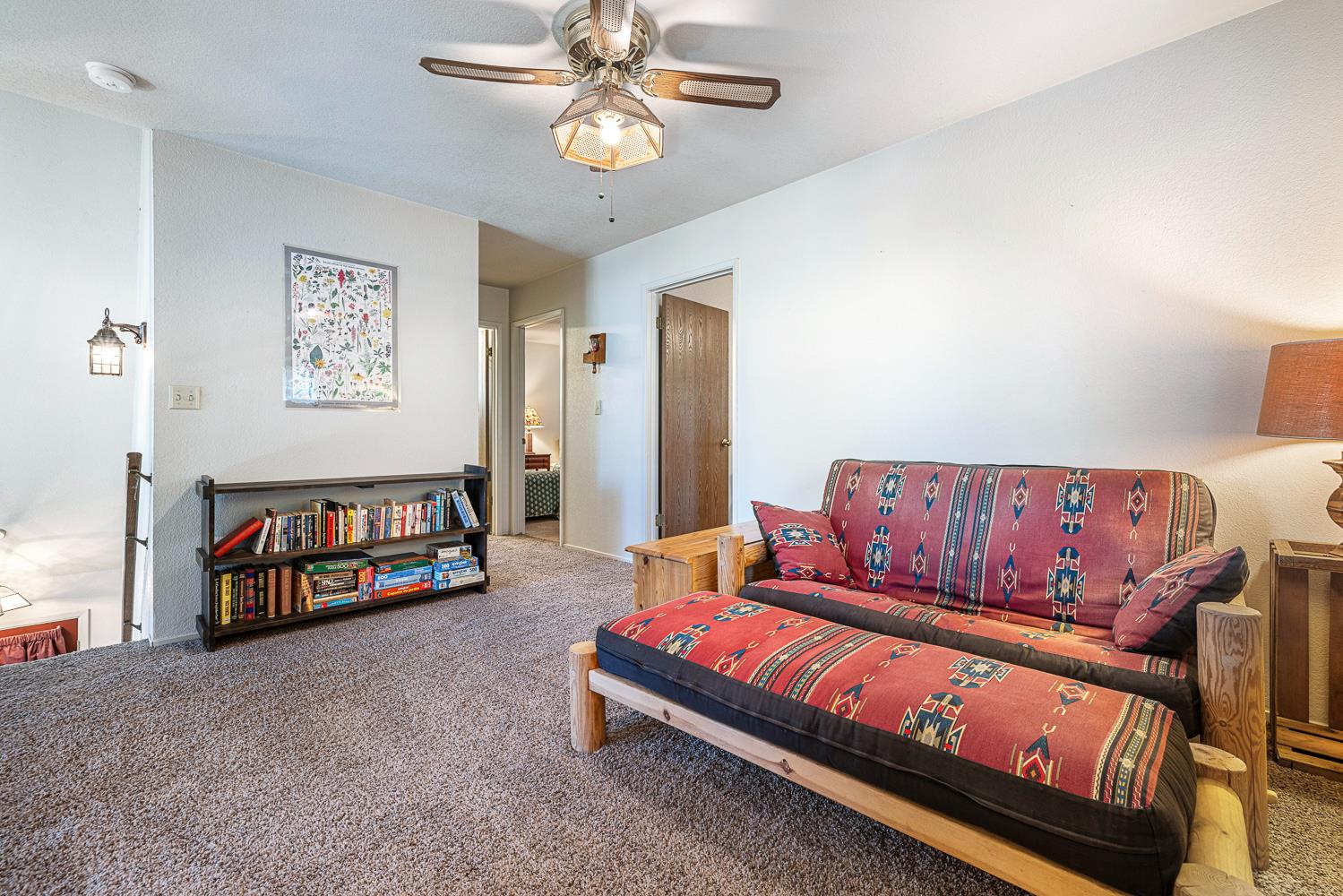 40905 Woodridge Rd, Shaver Lake, CA 93664