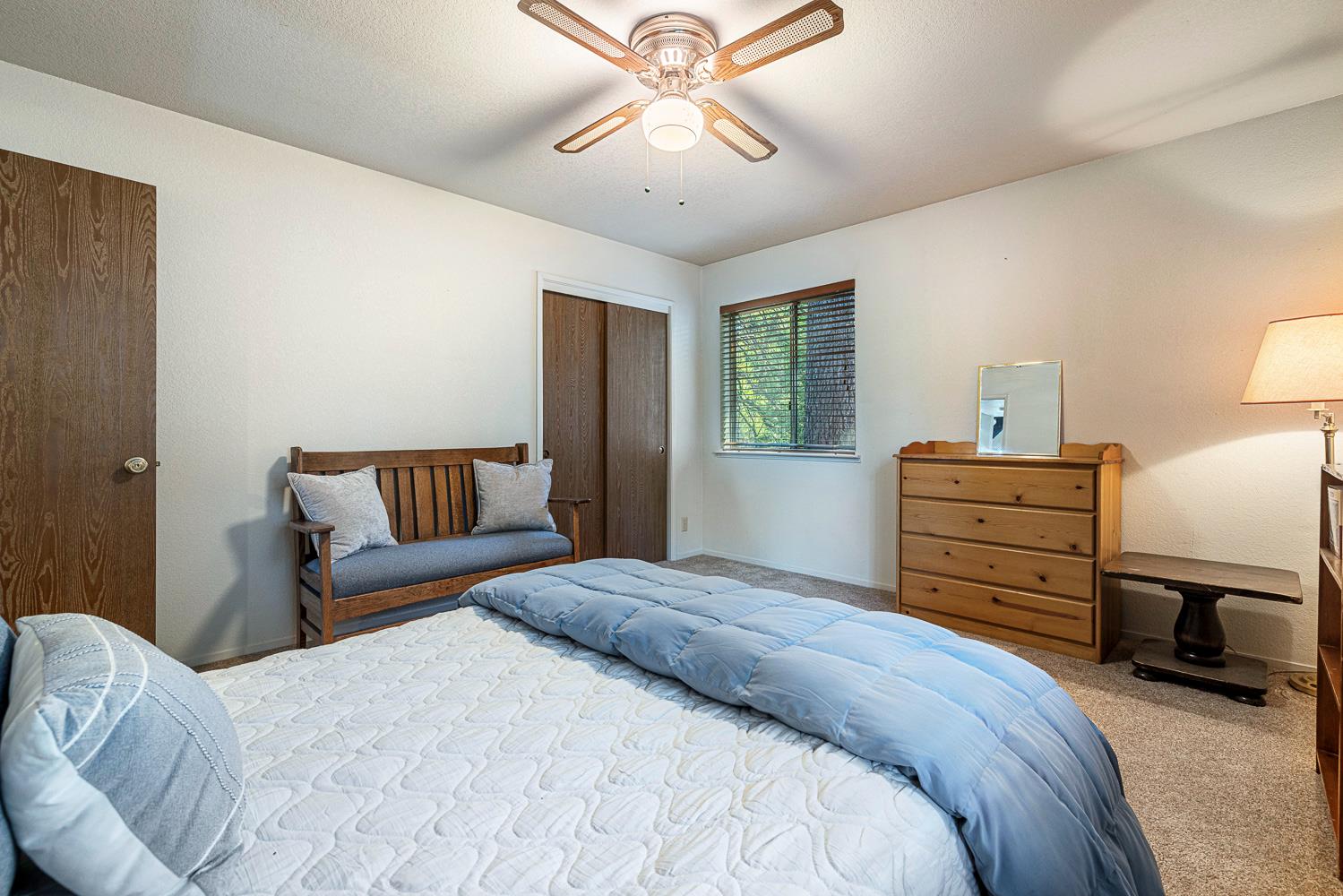 40905 Woodridge Rd, Shaver Lake, CA 93664