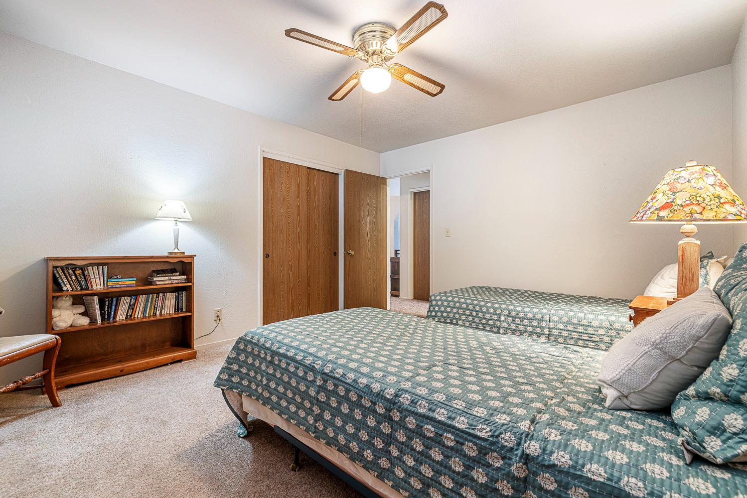 40905 Woodridge Rd, Shaver Lake, CA 93664