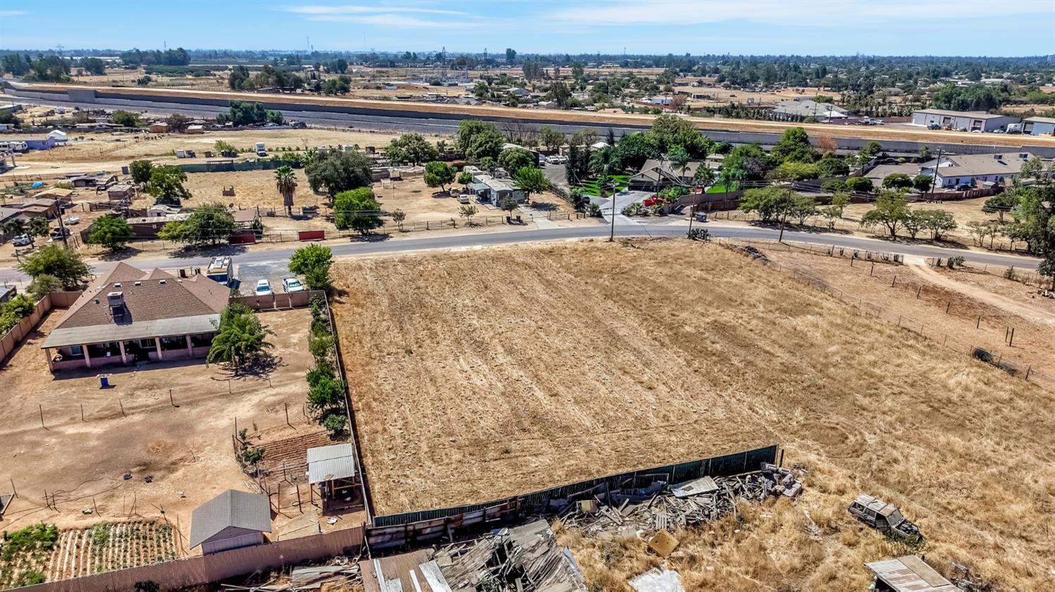 99999 Harper Blvd, Madera, CA 93638