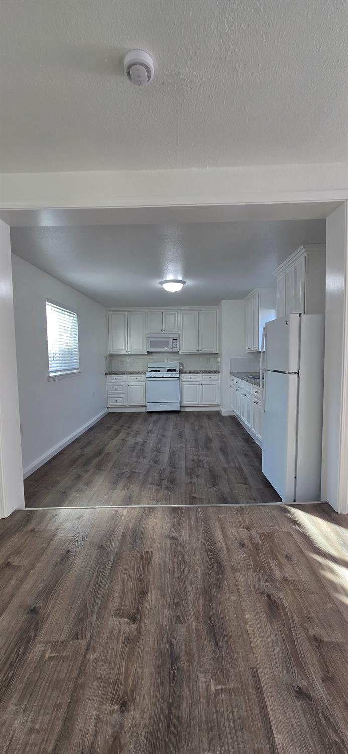 329 E Fedora Ave, Fresno, CA 93704