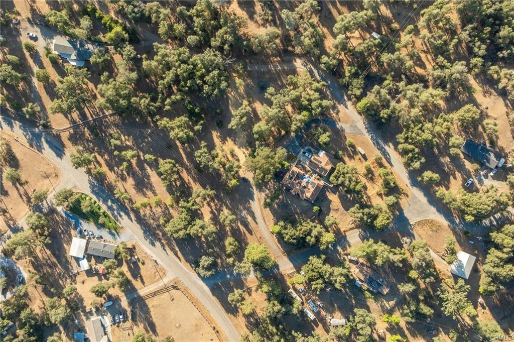 58208 Road 601, Ahwahnee, CA 93601
