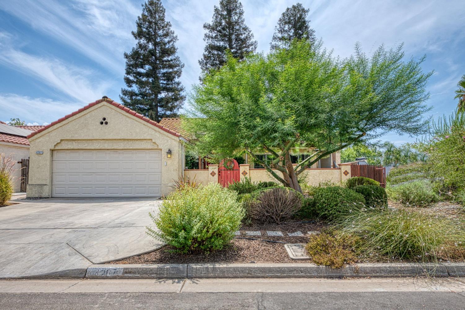 4267 W Menlo Ave, Fresno, CA 93722