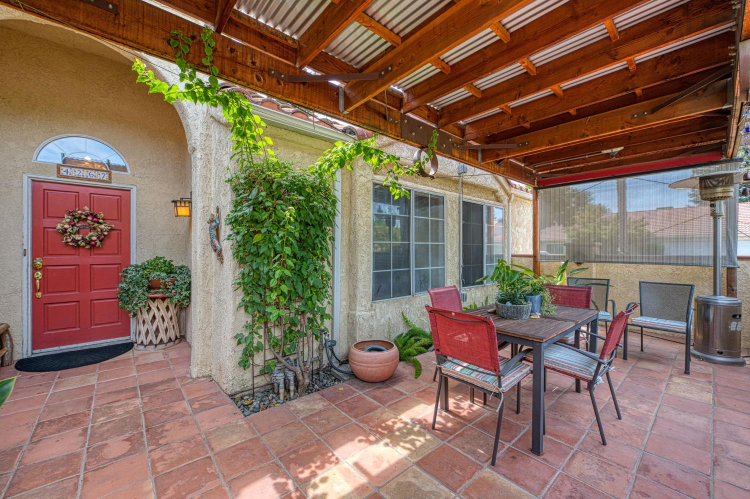 4267 W Menlo Ave, Fresno, CA 93722