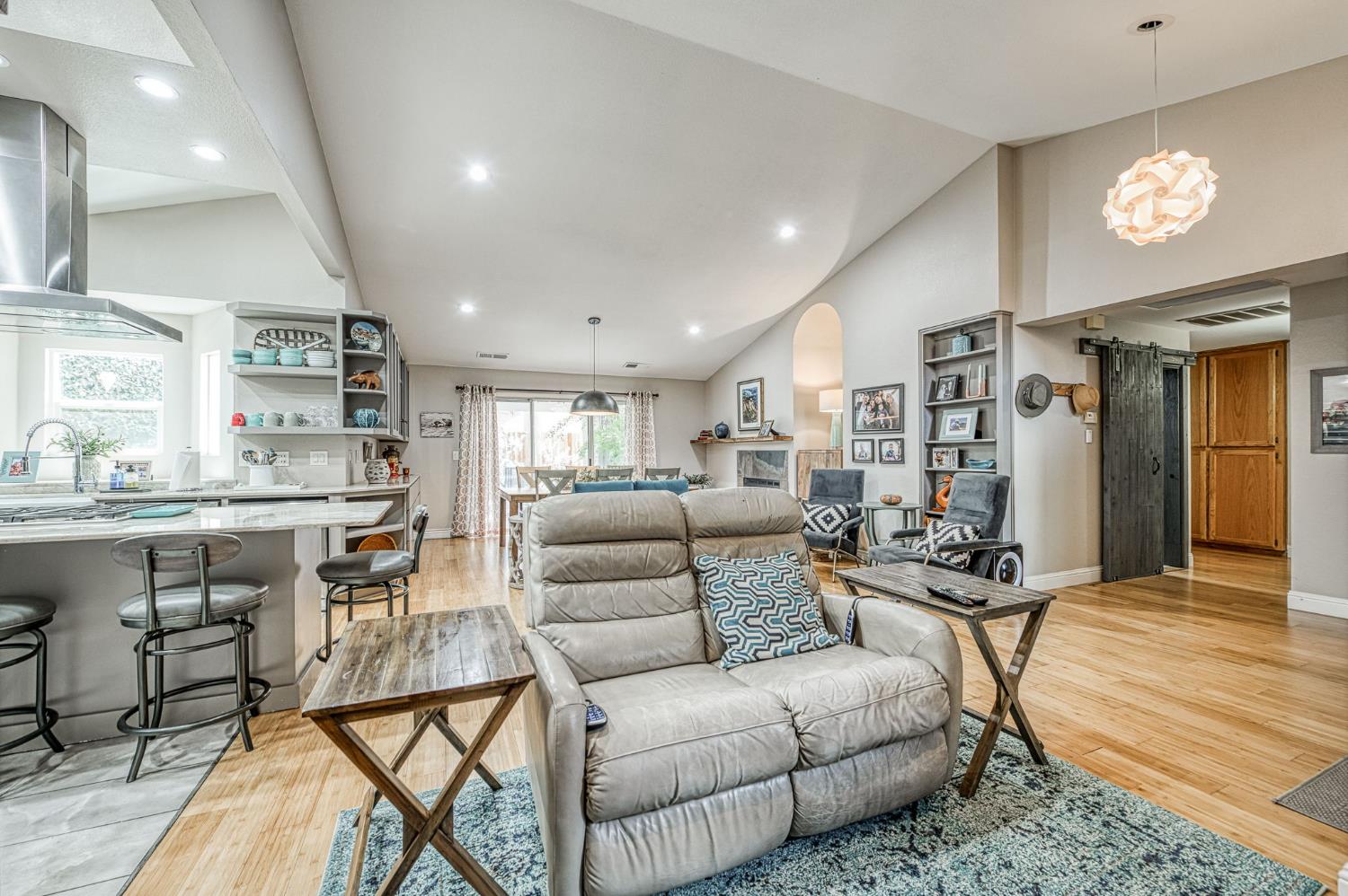 4267 W Menlo Ave, Fresno, CA 93722