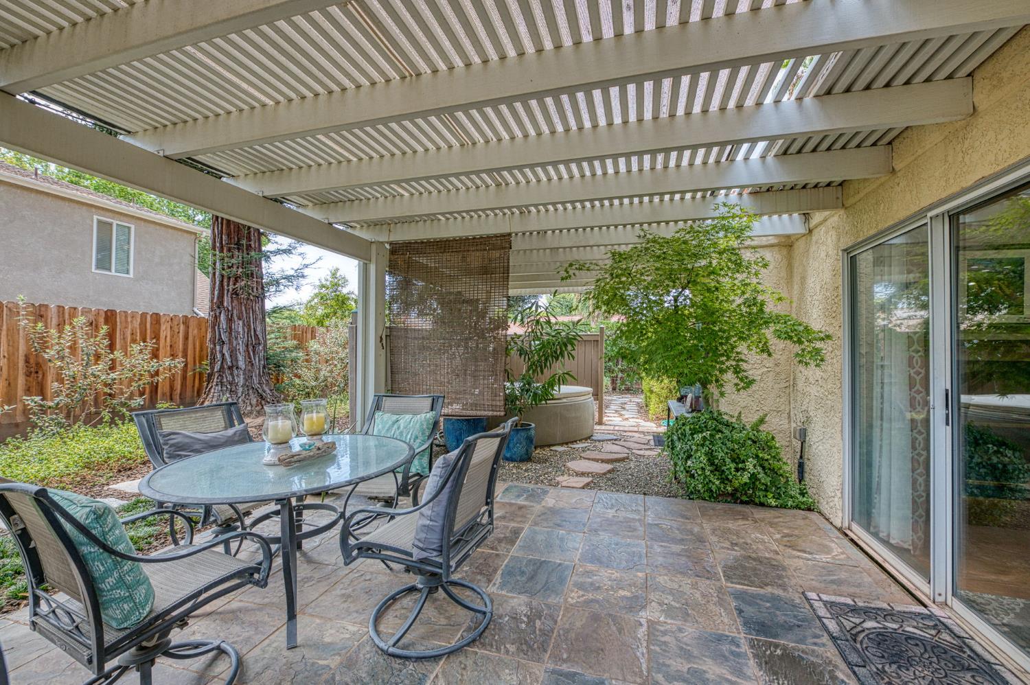 4267 W Menlo Ave, Fresno, CA 93722