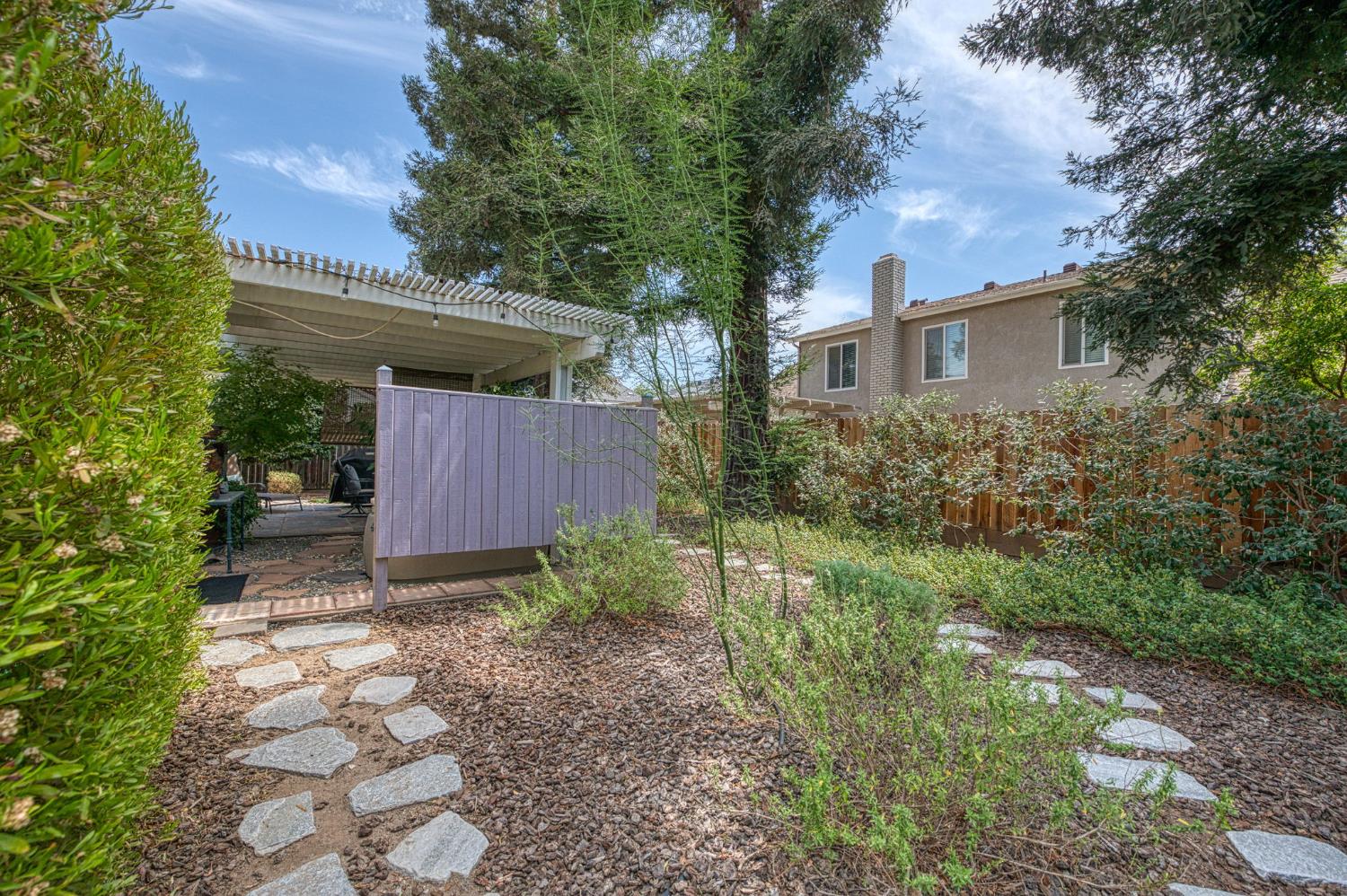 4267 W Menlo Ave, Fresno, CA 93722