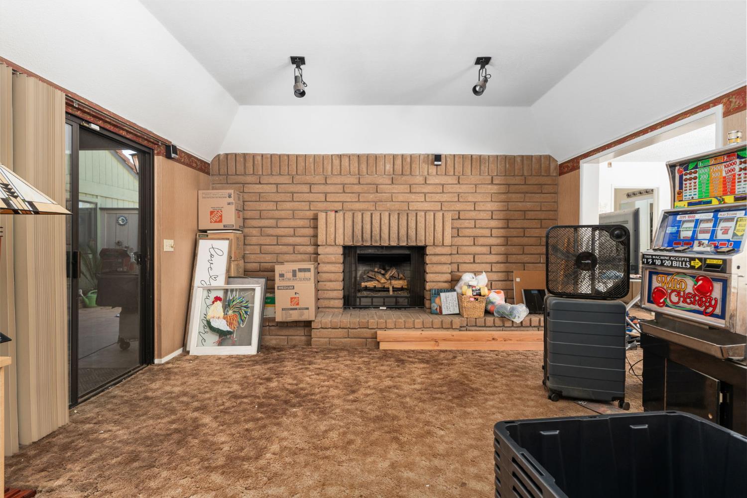 1963 W Santa Ana Ave, Fresno, CA 93705