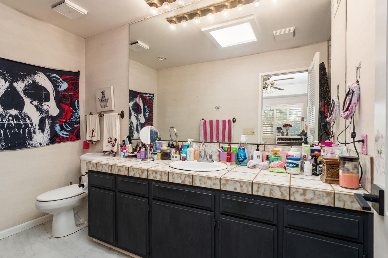 1963 W Santa Ana Ave, Fresno, CA 93705