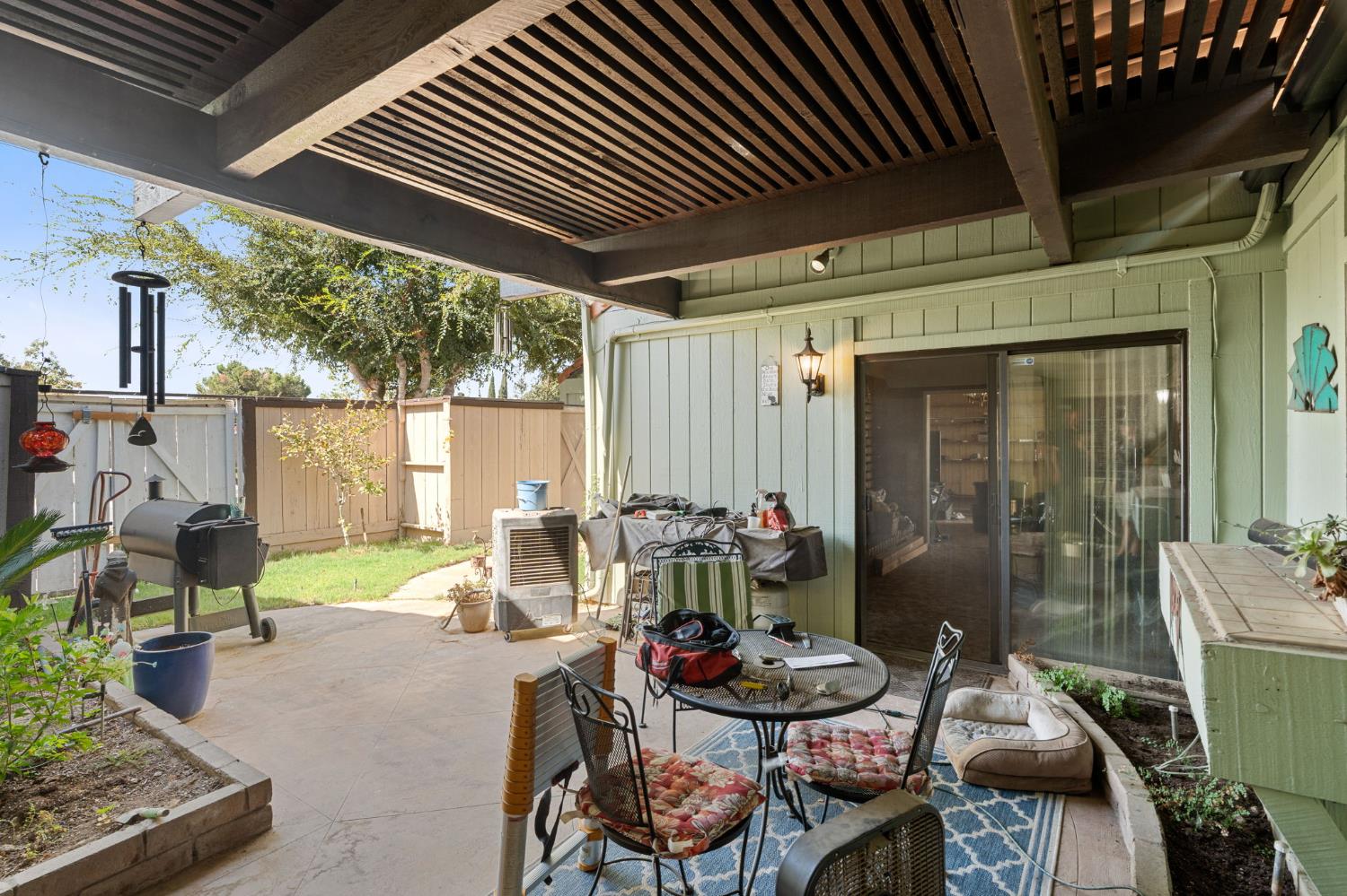 1963 W Santa Ana Ave, Fresno, CA 93705