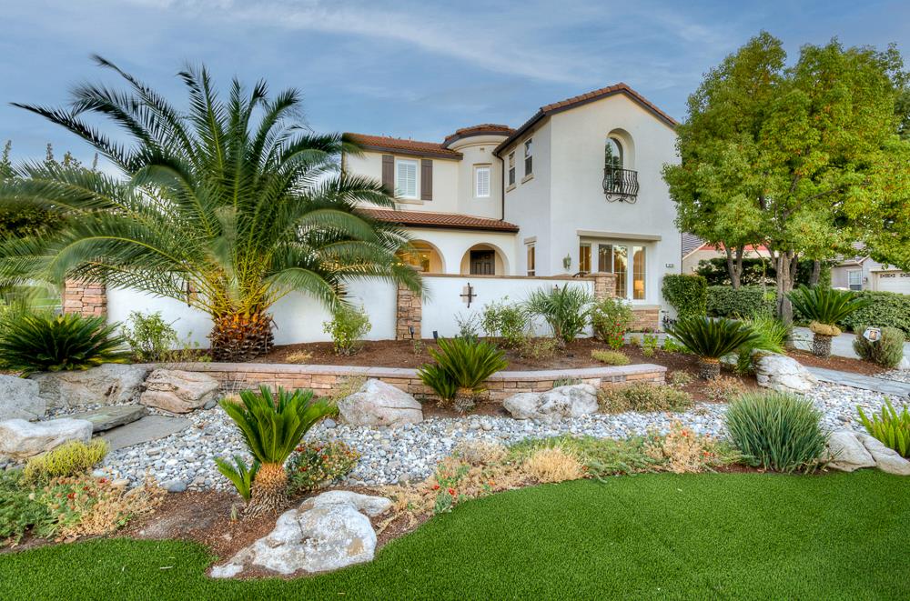 3770 Serena Ave, Clovis, CA 93619
