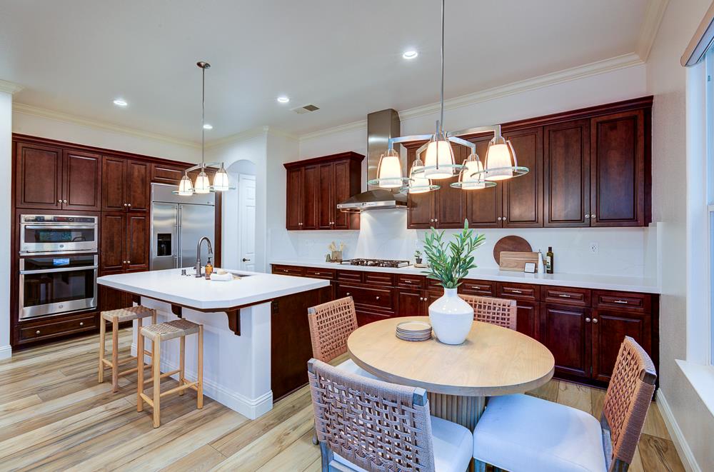 3770 Serena Ave, Clovis, CA 93619