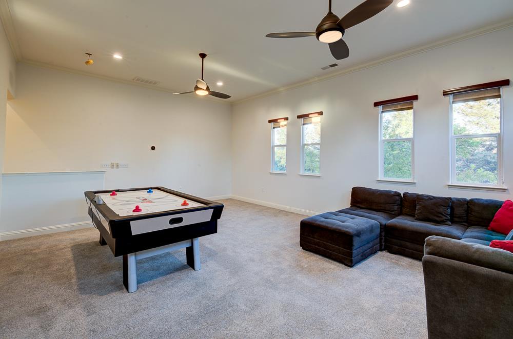 3770 Serena Ave, Clovis, CA 93619