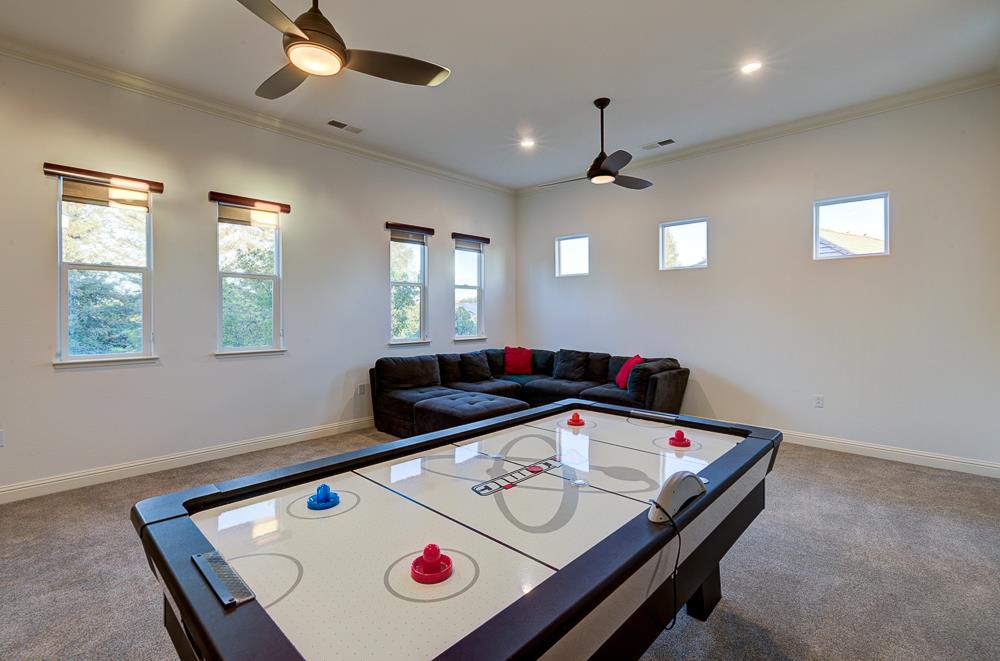 3770 Serena Ave, Clovis, CA 93619