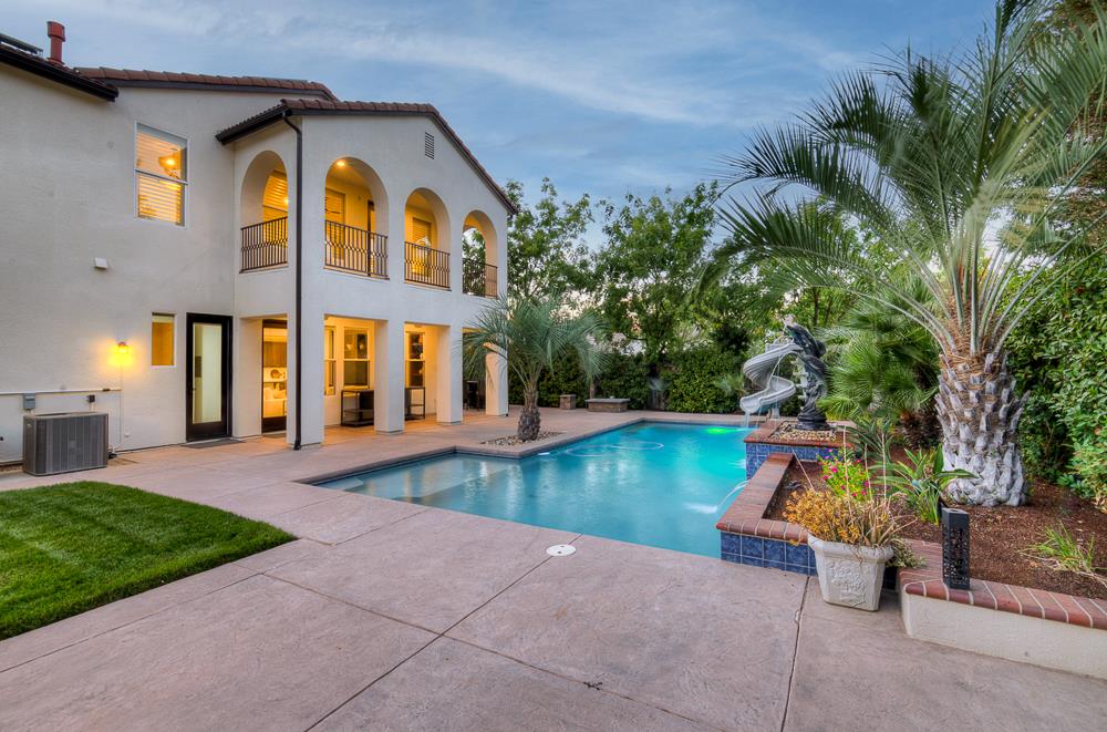 3770 Serena Ave, Clovis, CA 93619