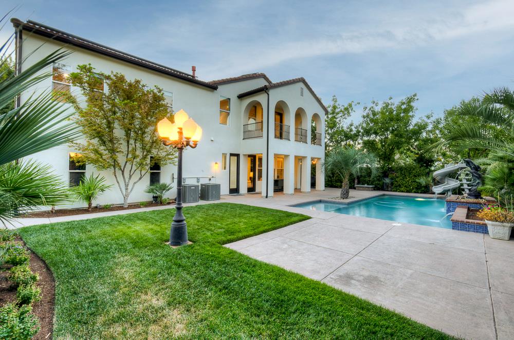 3770 Serena Ave, Clovis, CA 93619