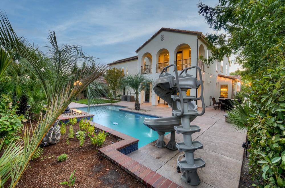 3770 Serena Ave, Clovis, CA 93619