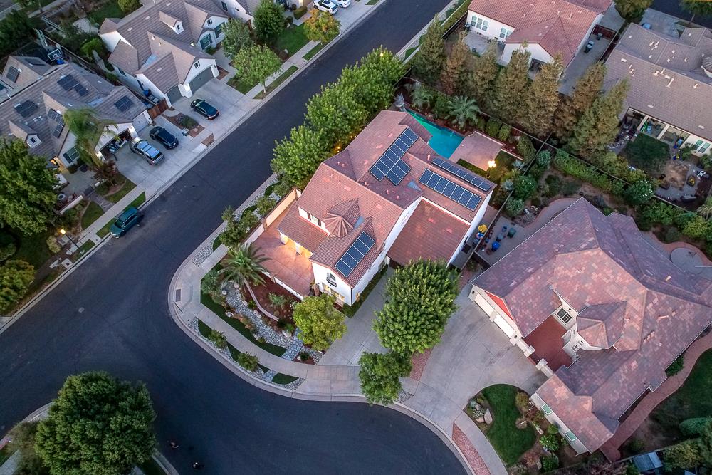 3770 Serena Ave, Clovis, CA 93619
