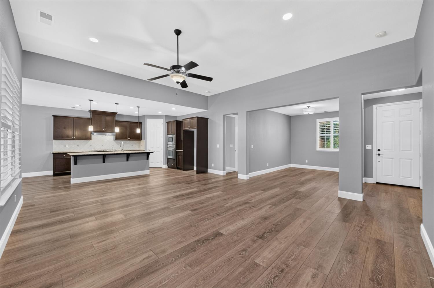 3665 Prescott Ave, Clovis, CA 93619