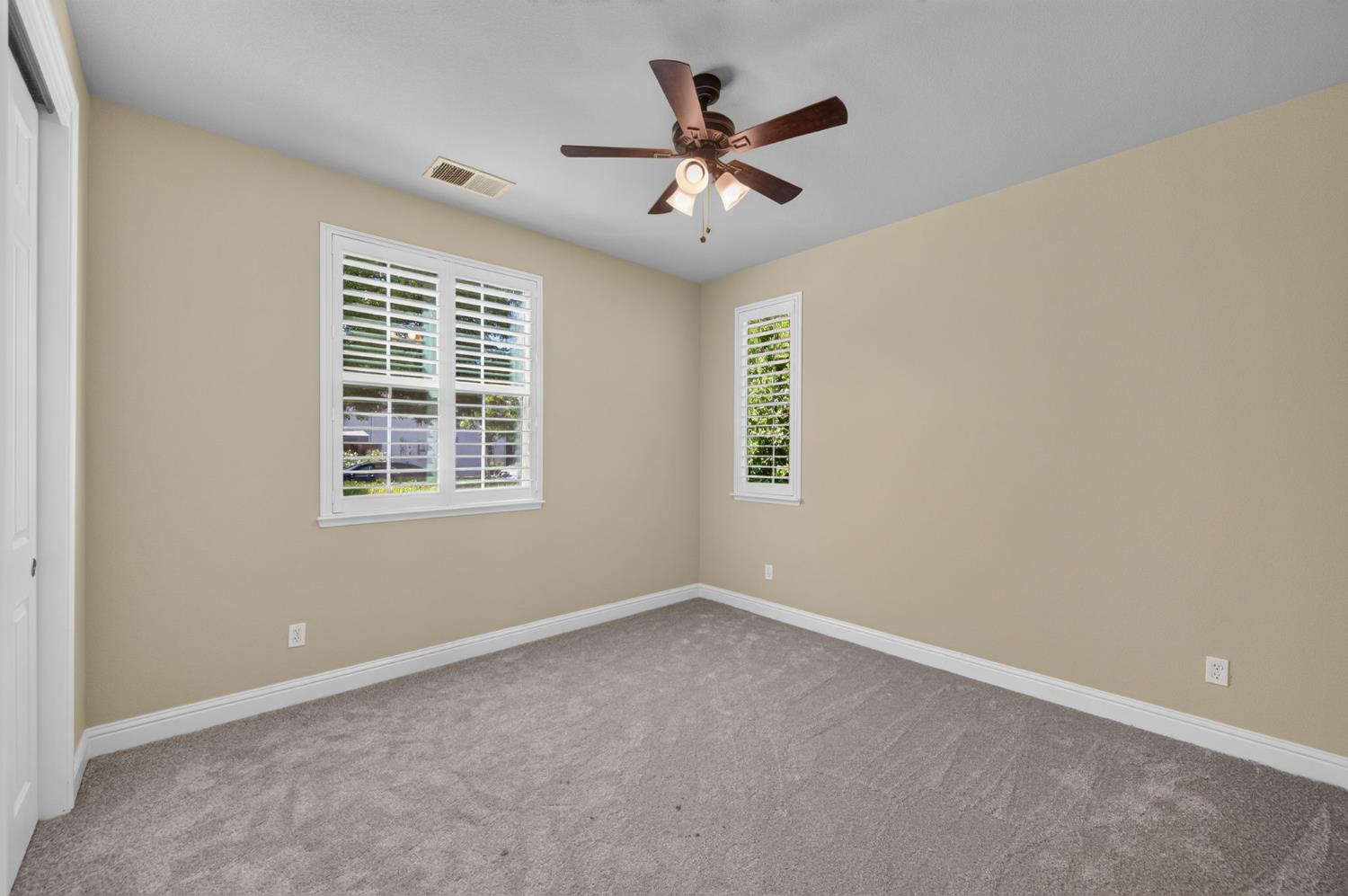 3665 Prescott Ave, Clovis, CA 93619