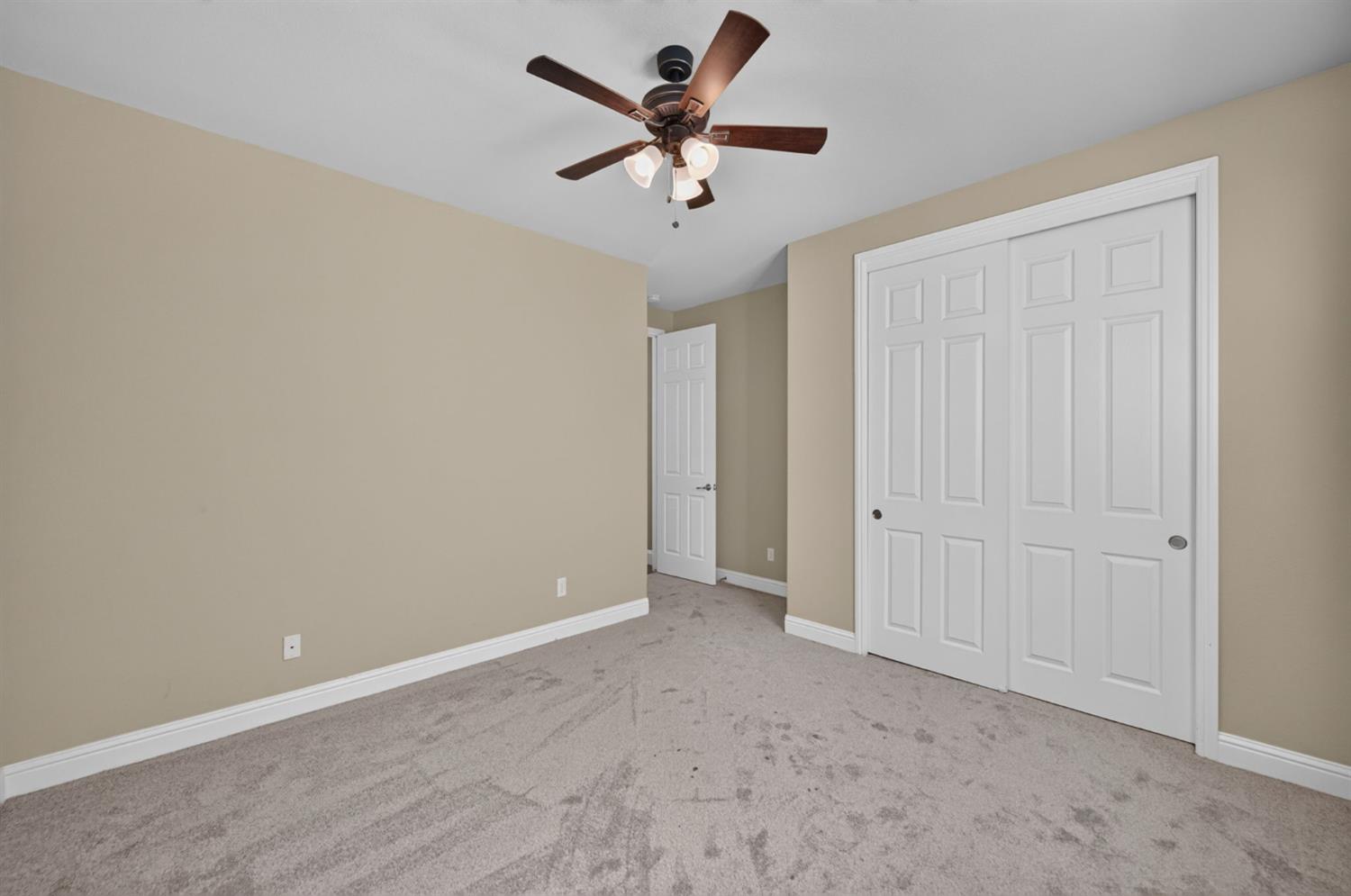 3665 Prescott Ave, Clovis, CA 93619