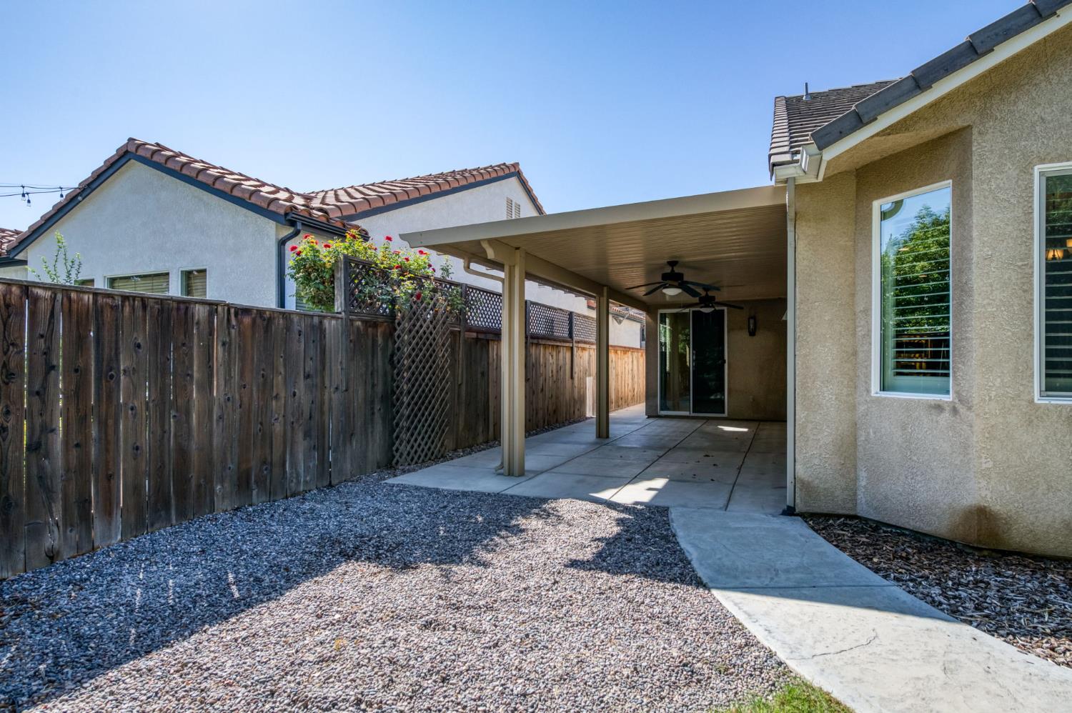 3665 Prescott Ave, Clovis, CA 93619