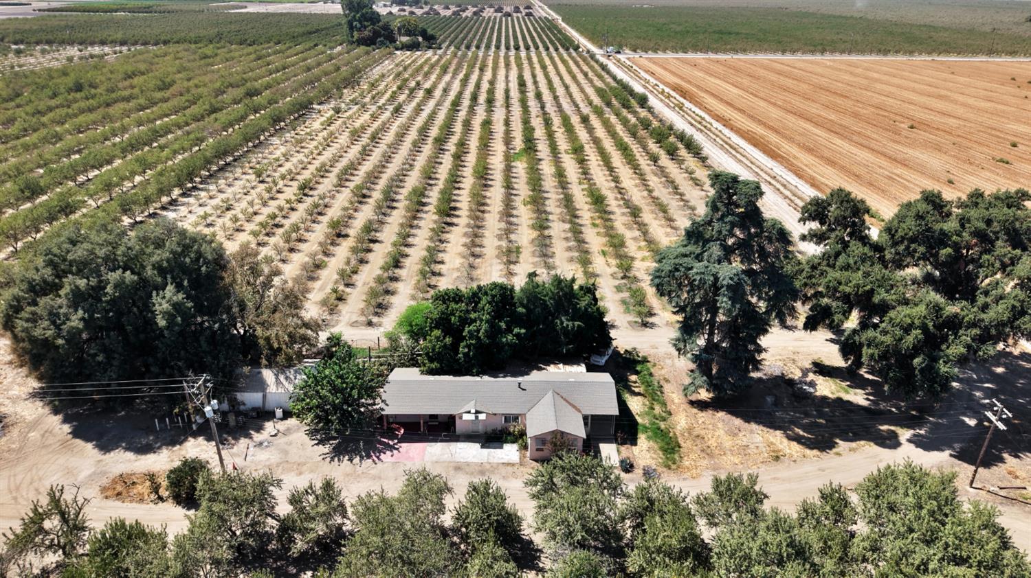 19294 Avenue 13 1/2, Madera, CA 93637