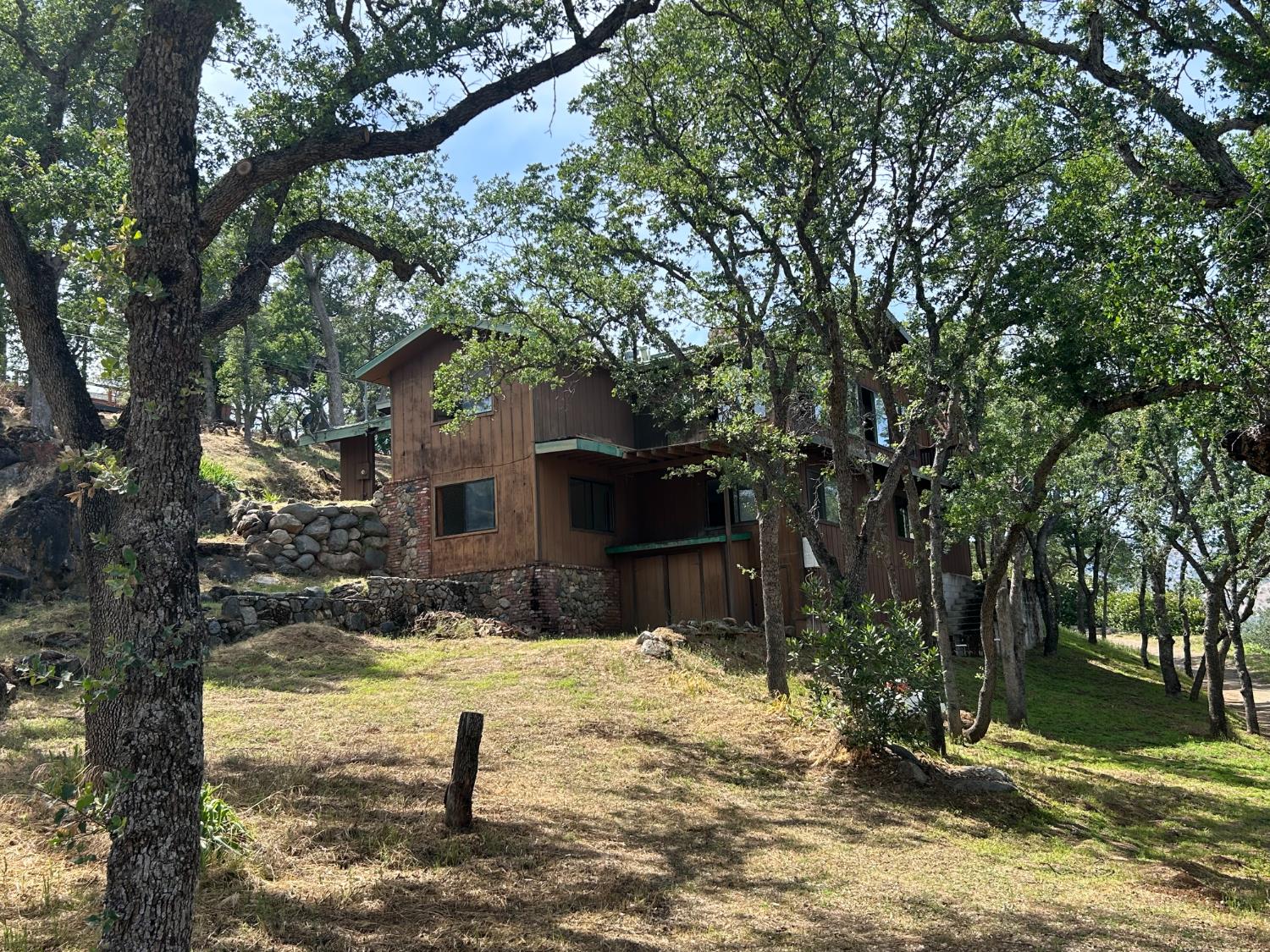 40838 Oak Ridge Dr, Three Rivers, CA 93271