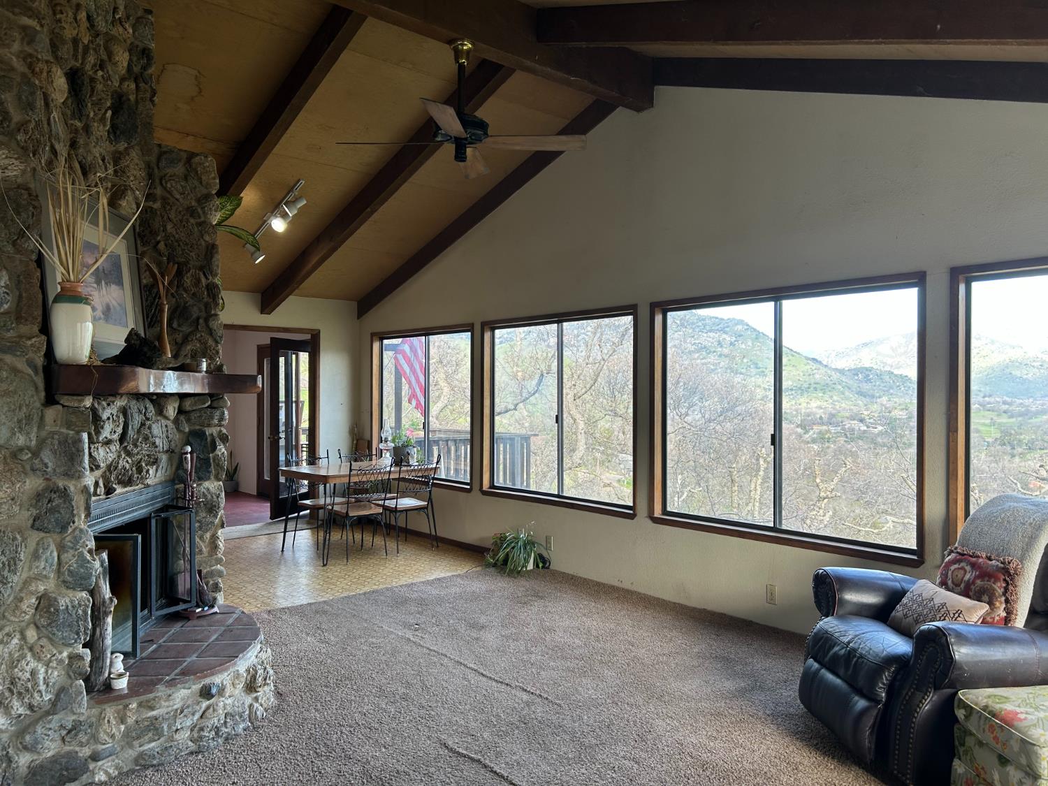 40838 Oak Ridge Dr, Three Rivers, CA 93271