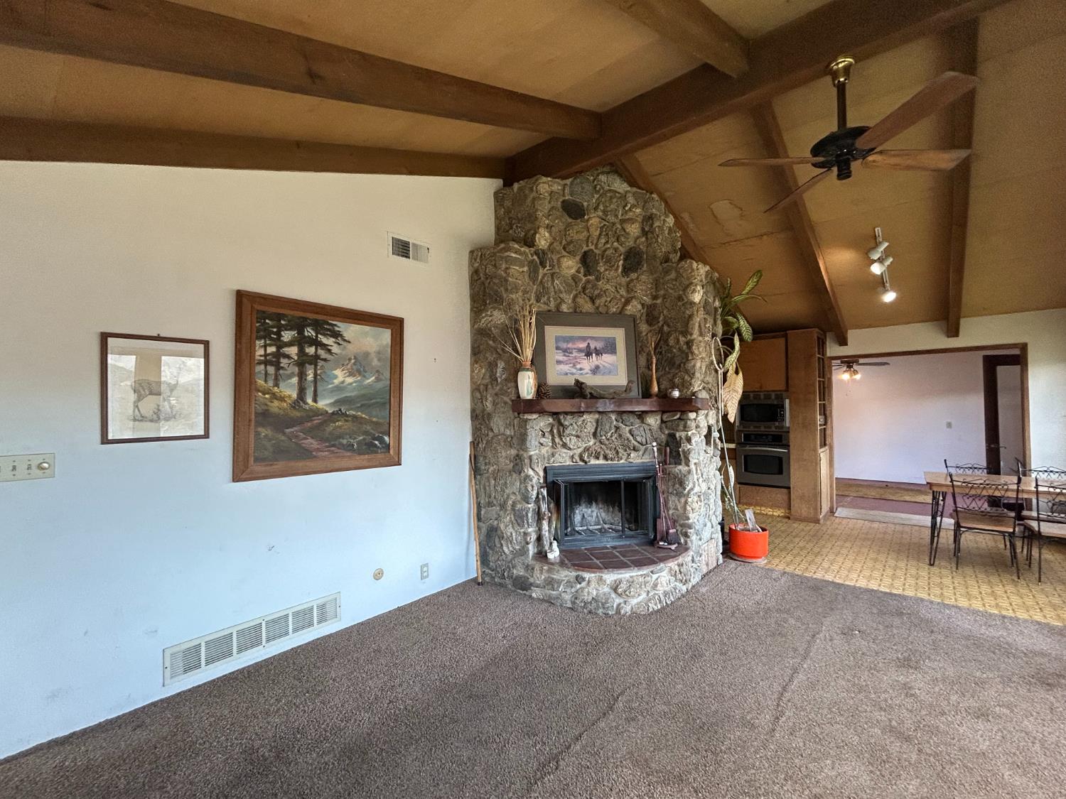 40838 Oak Ridge Dr, Three Rivers, CA 93271