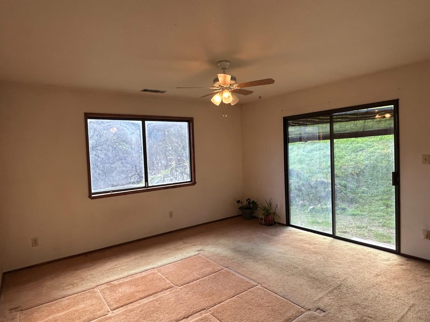 40838 Oak Ridge Dr, Three Rivers, CA 93271
