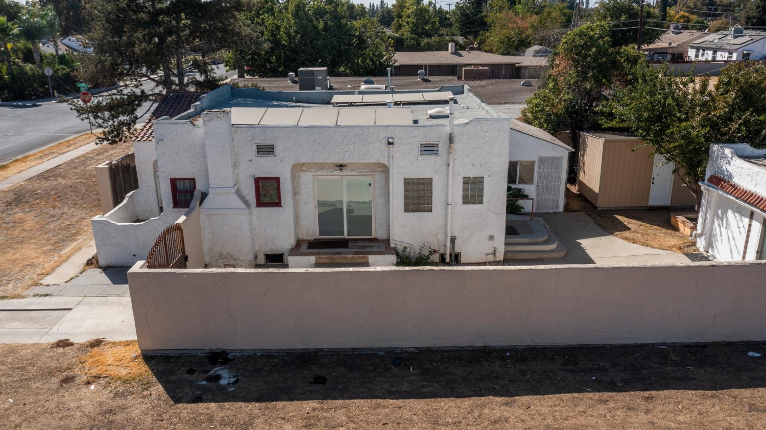 1515 E Simpson Ave, Fresno, CA 93704