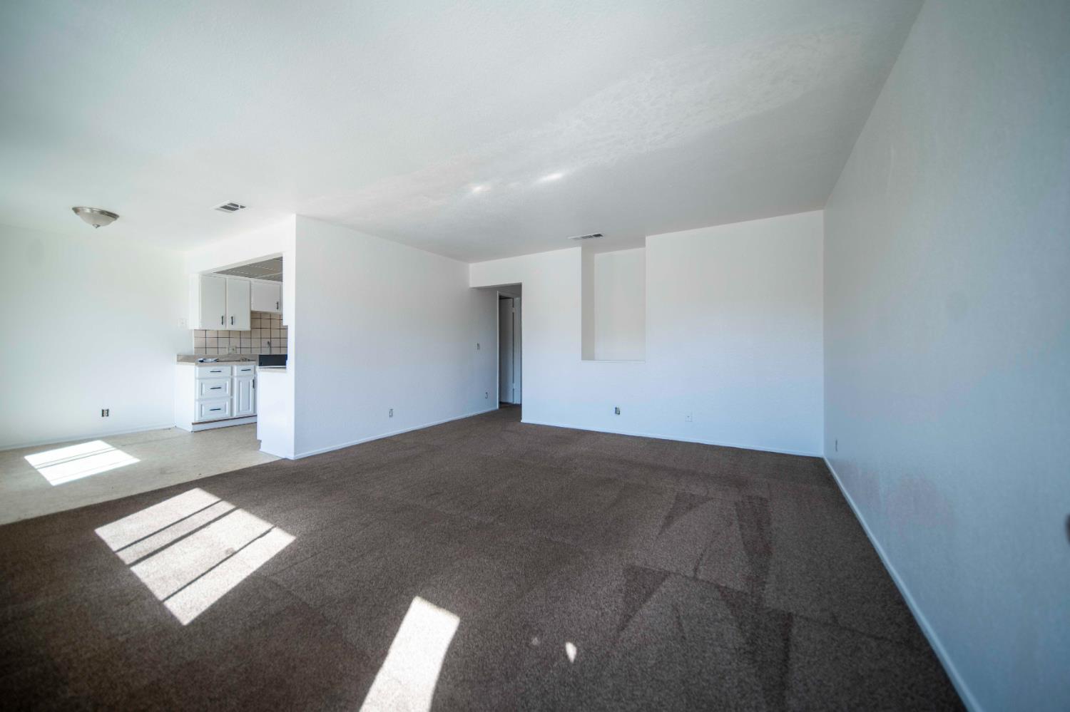 657 W Parlier Ave #114, Reedley, CA 93654